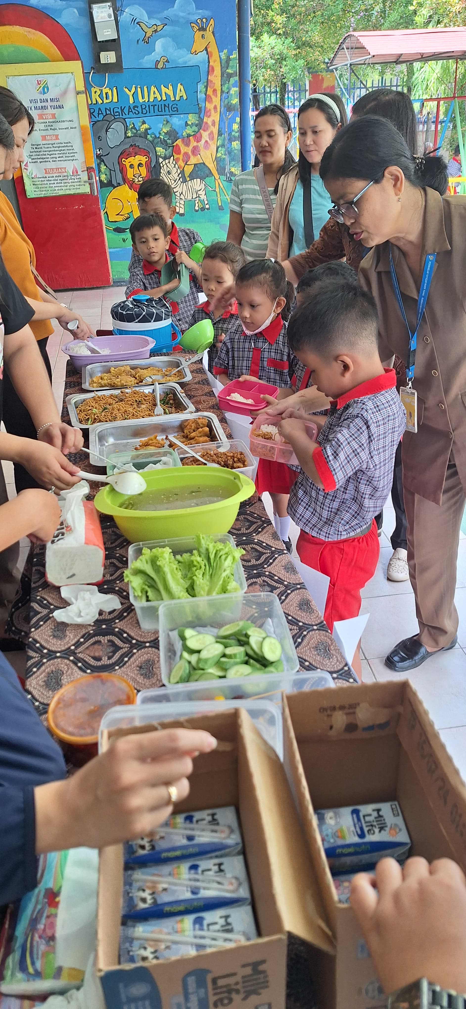 Program Penyediaan Makanan Tambahan